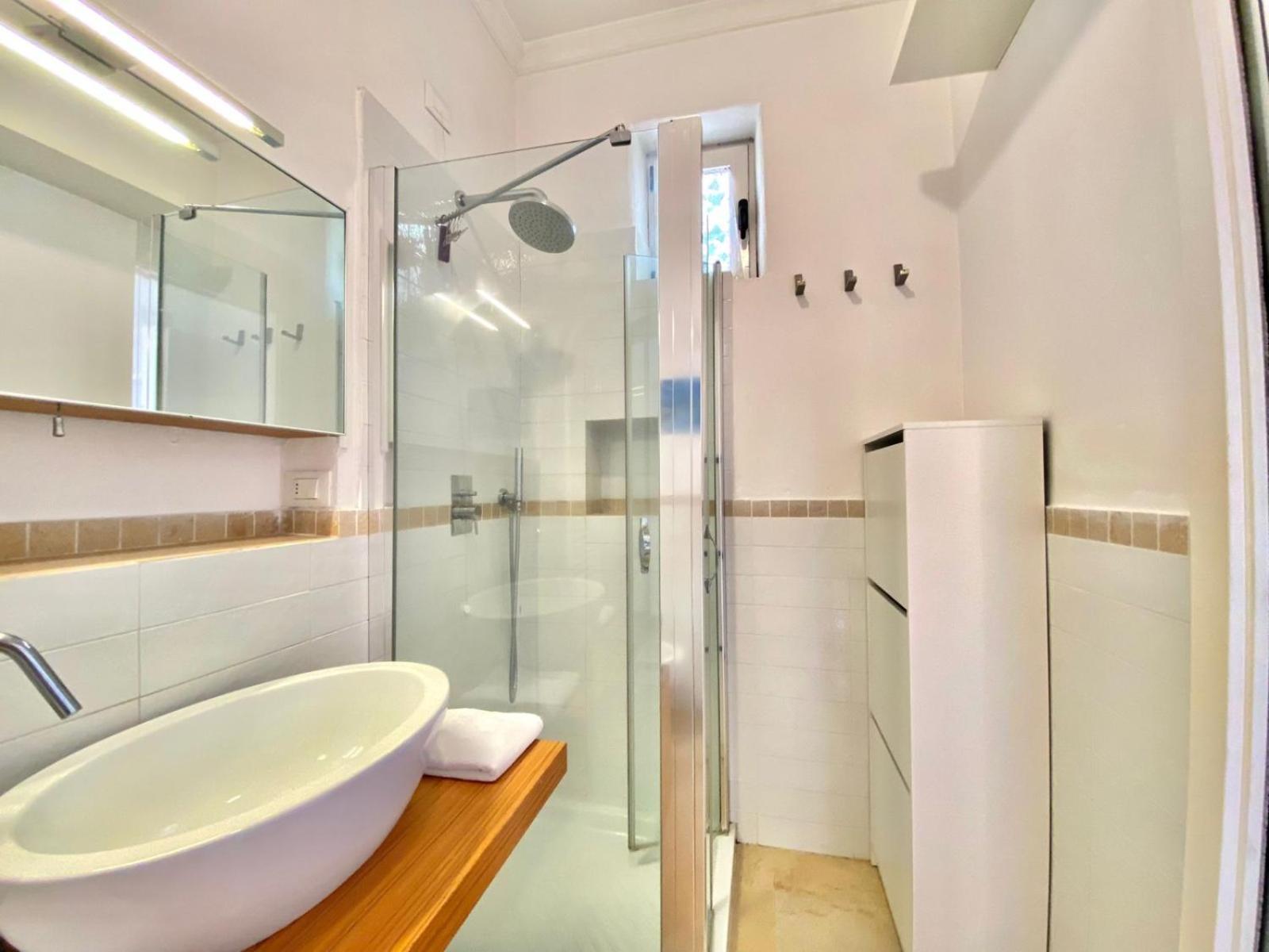 Coluccio 15 * Milan